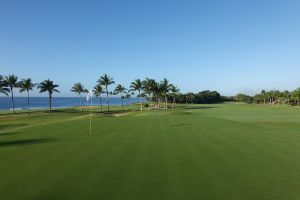 Casa De Campo (Teeth Of The Dog) 3rd Back